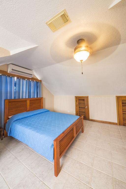 Casa Brisa Guest House سان بيدرو المظهر الخارجي الصورة