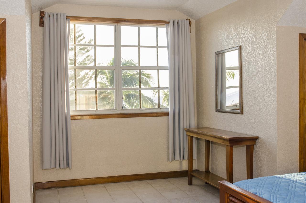 Casa Brisa Guest House سان بيدرو المظهر الخارجي الصورة